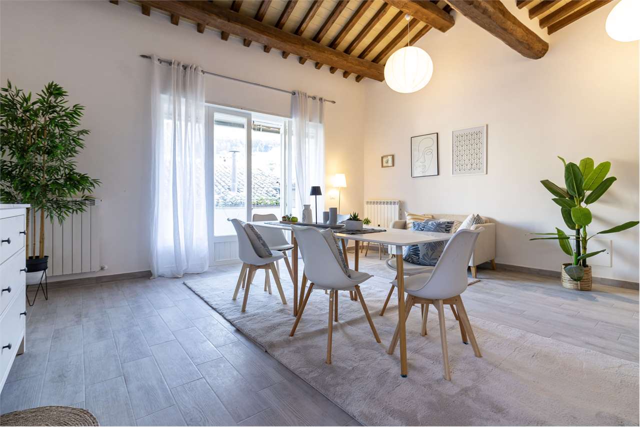 Eclusivo Duplex panoramico con ascensore, ristrutturato. — di prestigio in vendita a Spoleto — anteprima 21
