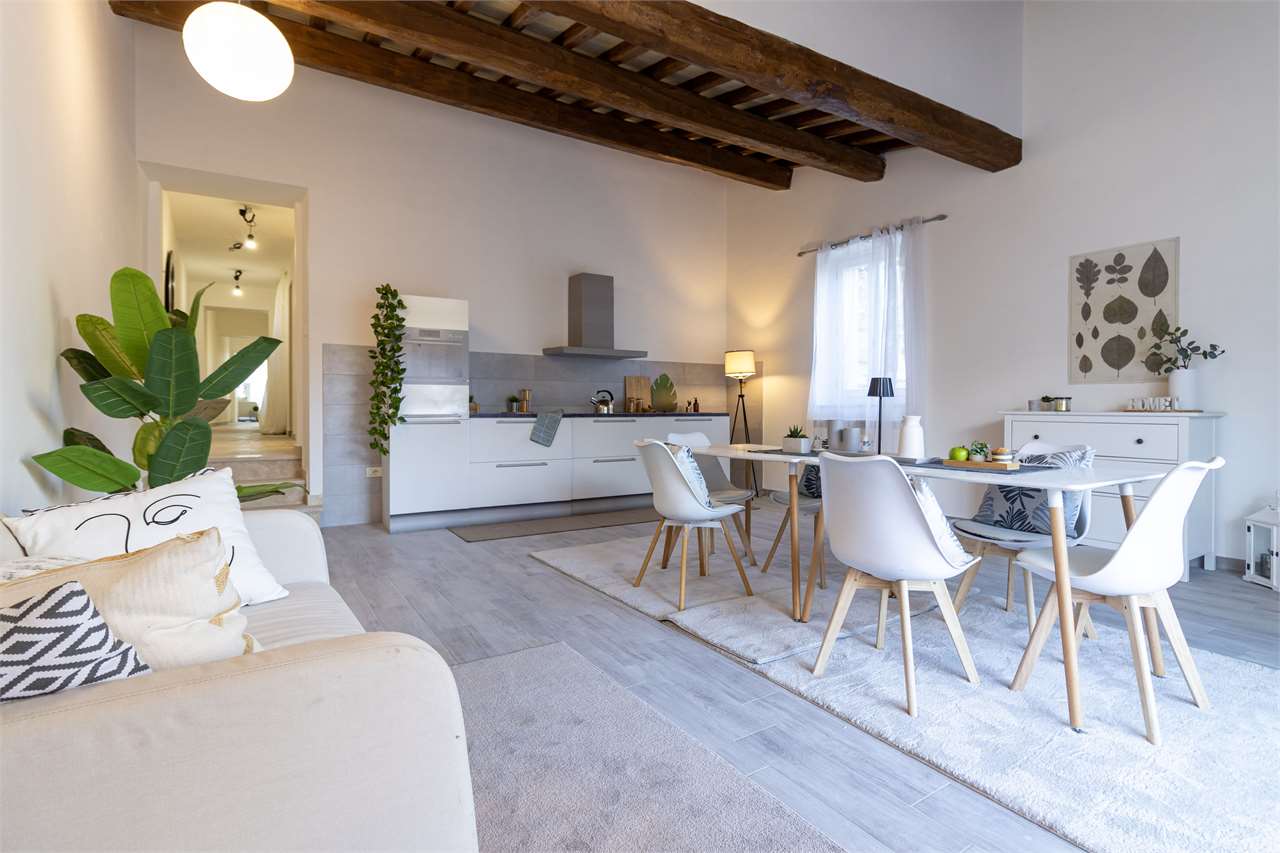 Immobile di prestigio in vendita — Spoleto, PG · Eclusivo Duplex panoramico con ascensore, ristrutturato.