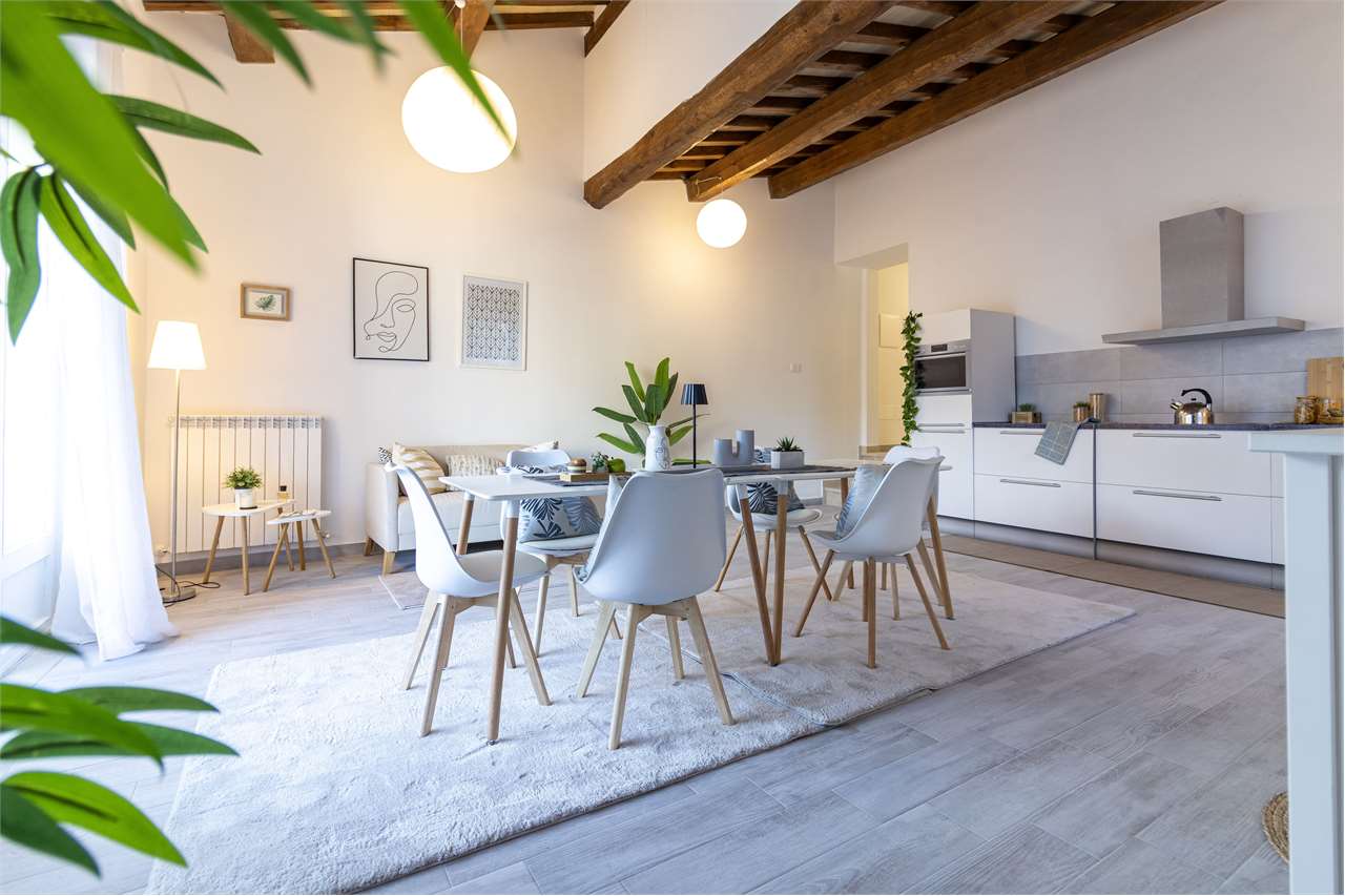 Eclusivo Duplex panoramico con ascensore, ristrutturato. — di prestigio in vendita a Spoleto — anteprima 28