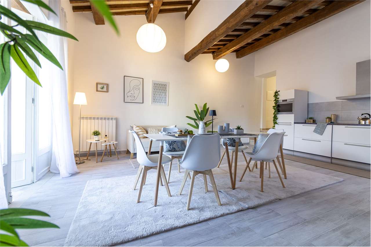 Eclusivo Duplex panoramico con ascensore, ristrutturato. — di prestigio in vendita a Spoleto — anteprima 30