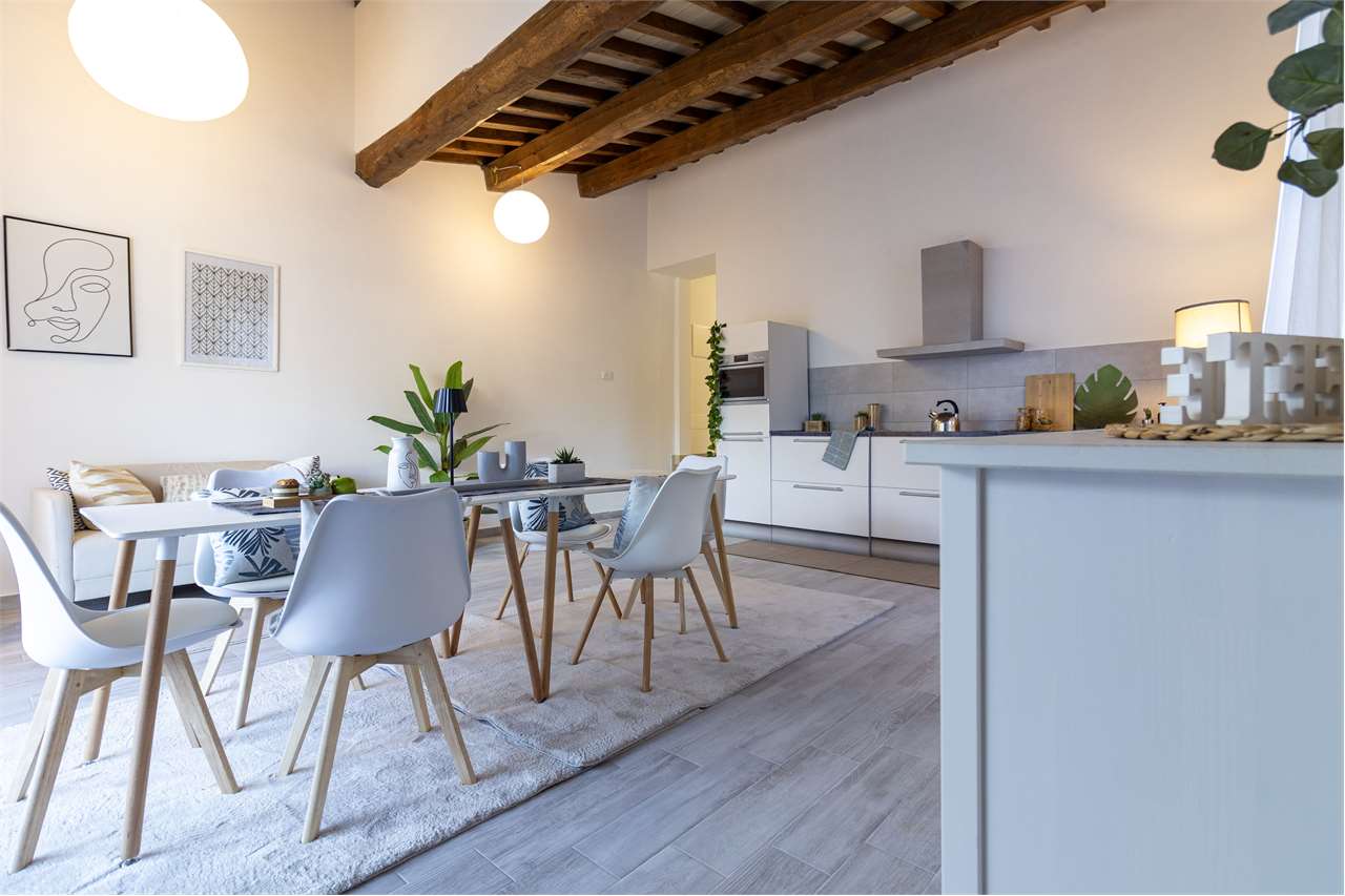 Eclusivo Duplex panoramico con ascensore, ristrutturato. — di prestigio in vendita a Spoleto — anteprima 31