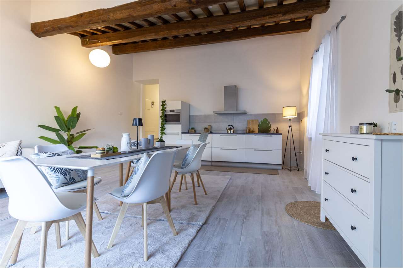Eclusivo Duplex panoramico con ascensore, ristrutturato. — di prestigio in vendita a Spoleto — anteprima 32
