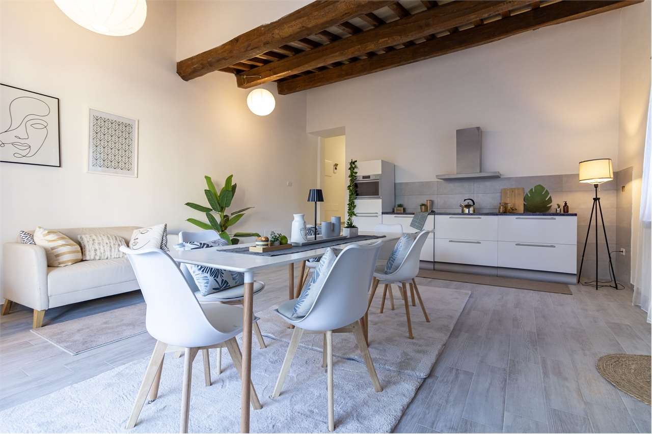 Eclusivo Duplex panoramico con ascensore, ristrutturato. — di prestigio in vendita a Spoleto — anteprima 34
