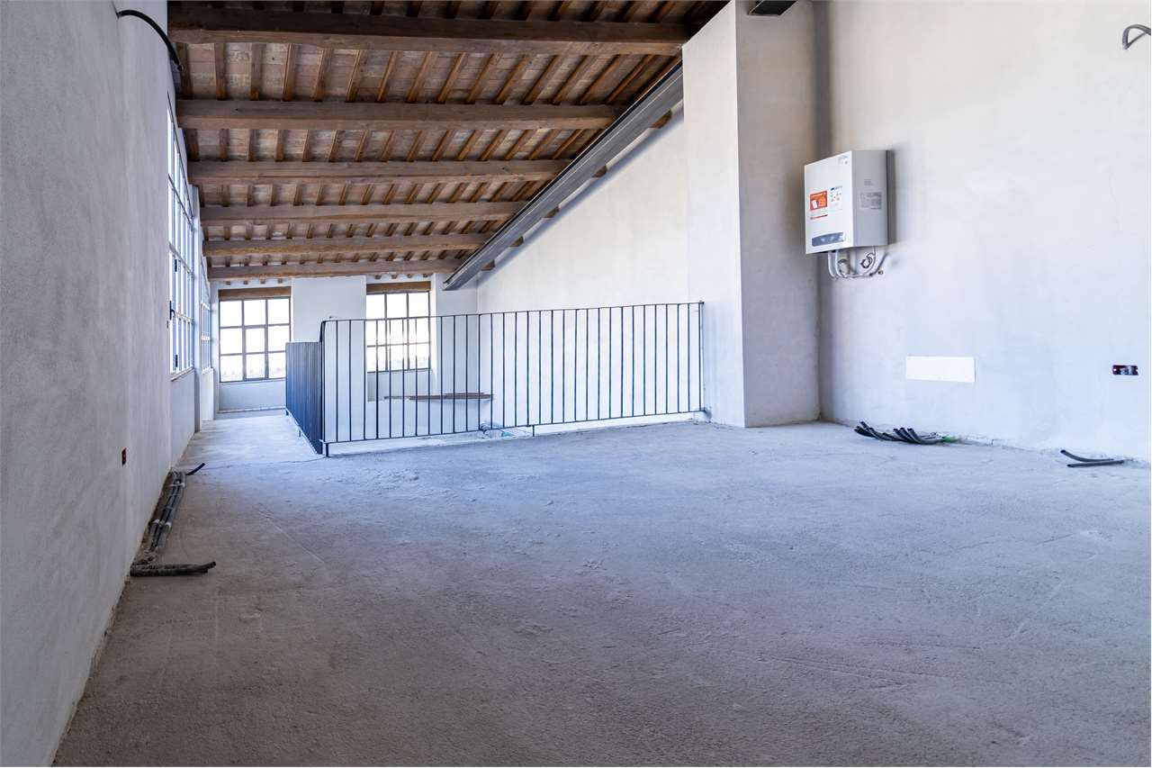 Eclusivo Duplex panoramico con ascensore, ristrutturato. — di prestigio in vendita a Spoleto — anteprima 43