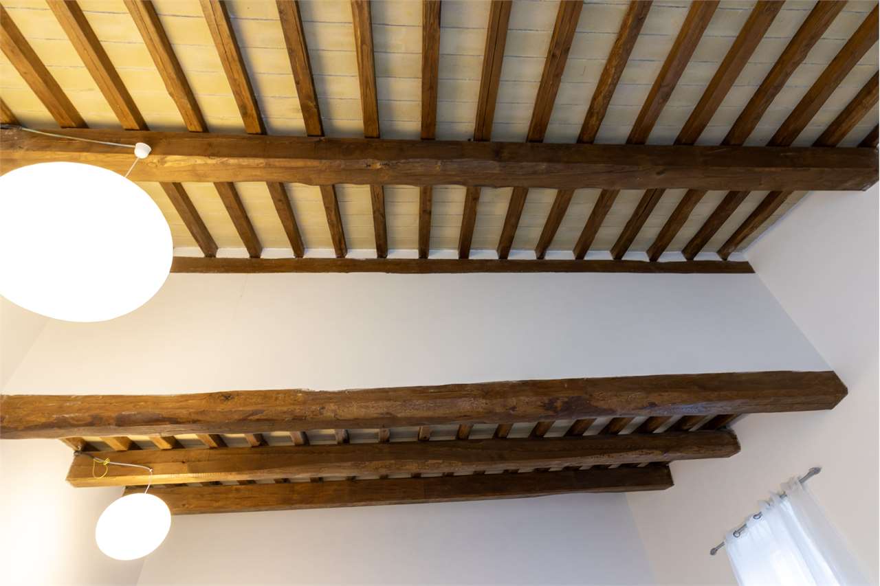 Eclusivo Duplex panoramico con ascensore, ristrutturato. — di prestigio in vendita a Spoleto — anteprima 84