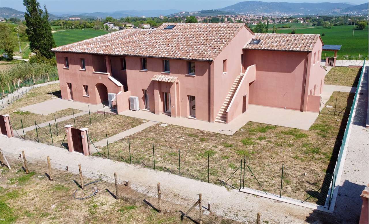 Appartamento classe energetica A4 Perugia — in vendita a Perugia zona Castel del Piano — anteprima 25