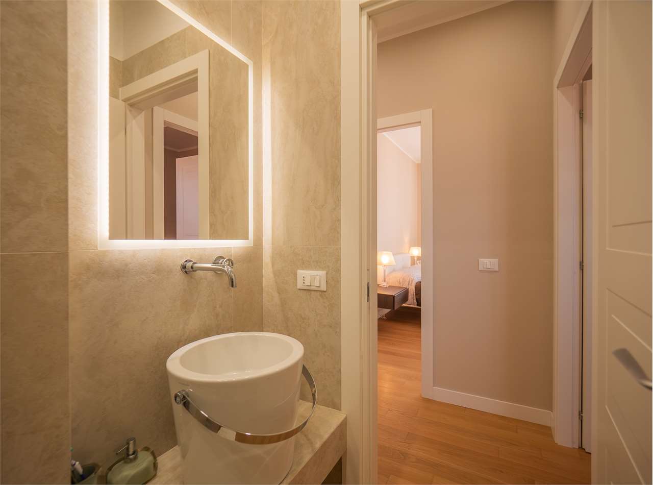 Appartamento RISTRUTTURATO con tre camere — Appartamento in vendita a Perugia zona Filosofi — anteprima 41