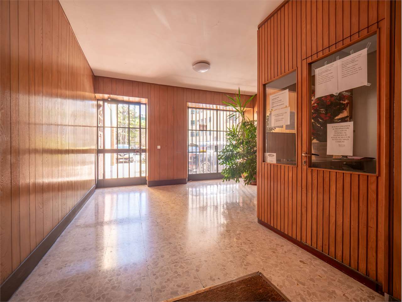 Appartamento RISTRUTTURATO con tre camere — Appartamento in vendita a Perugia zona Filosofi — anteprima 50