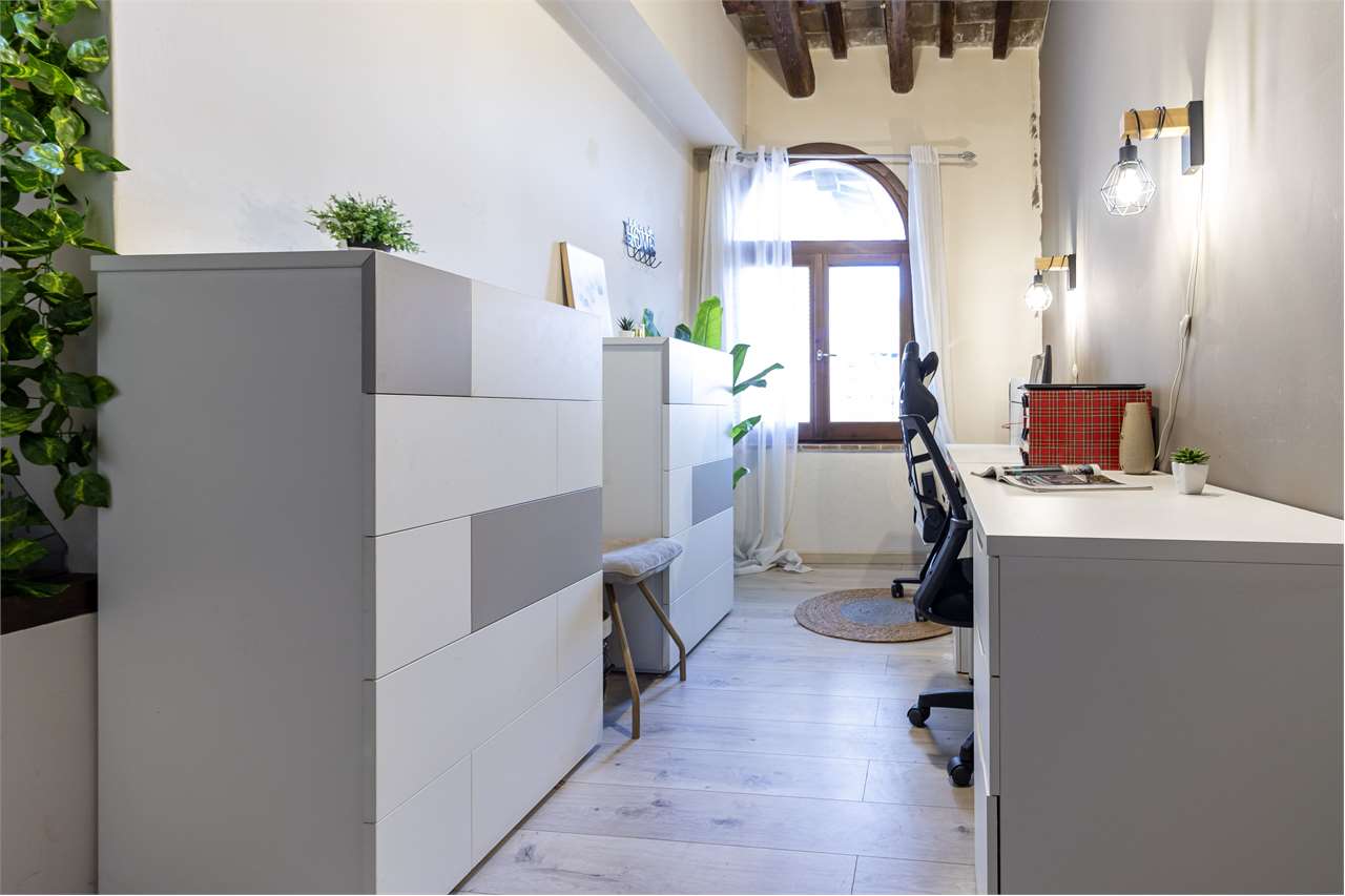 Affascinante appartamento recentemente ristrutturato in centro storico a Spoleto — in vendita a Spoleto — anteprima 55