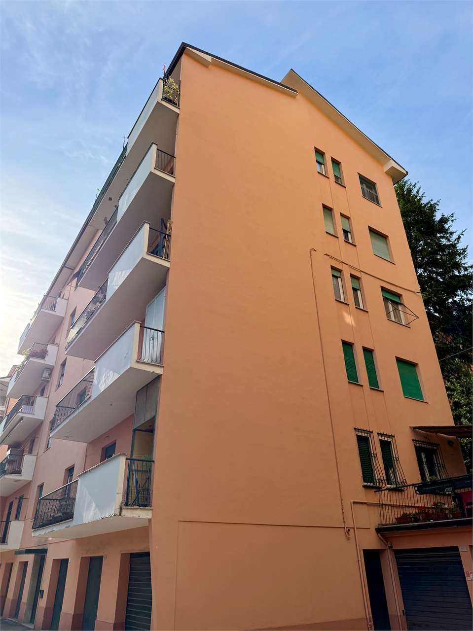 Appartamento con giardino e box auto Perugia Via Pacioli — Appartamento in vendita a Perugia zona Via XX Settembre — anteprima 3