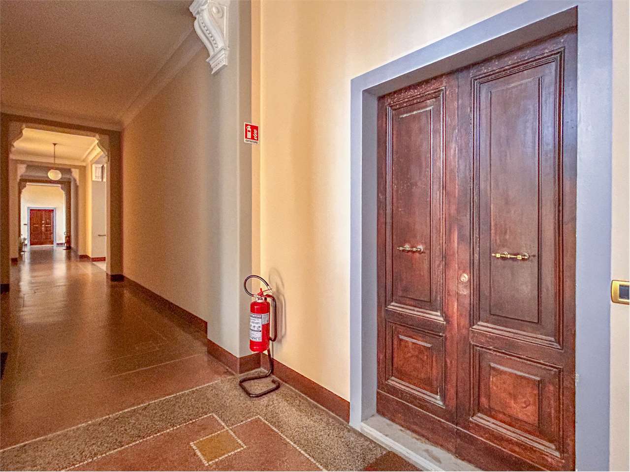 Appartamento in edificio storico di pregio — Attico in affitto a Perugia zona Centro storico di pregio — anteprima 5