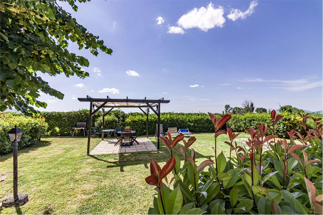Dimora di charme in casale storico del XVIII secolo con giardino privato e garage — di prestigio in vendita a Spoleto — anteprima 20