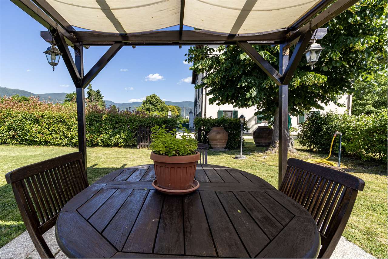 Dimora di charme in casale storico del XVIII secolo con giardino privato e garage — di prestigio in vendita a Spoleto — anteprima 28