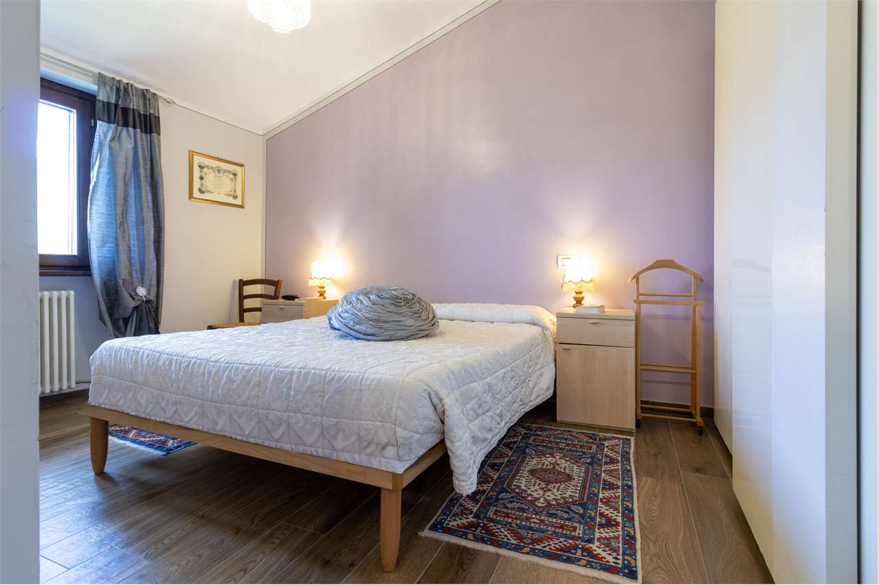 Dimora di charme in casale storico del XVIII secolo con giardino privato e garage — di prestigio in vendita a Spoleto — anteprima 93