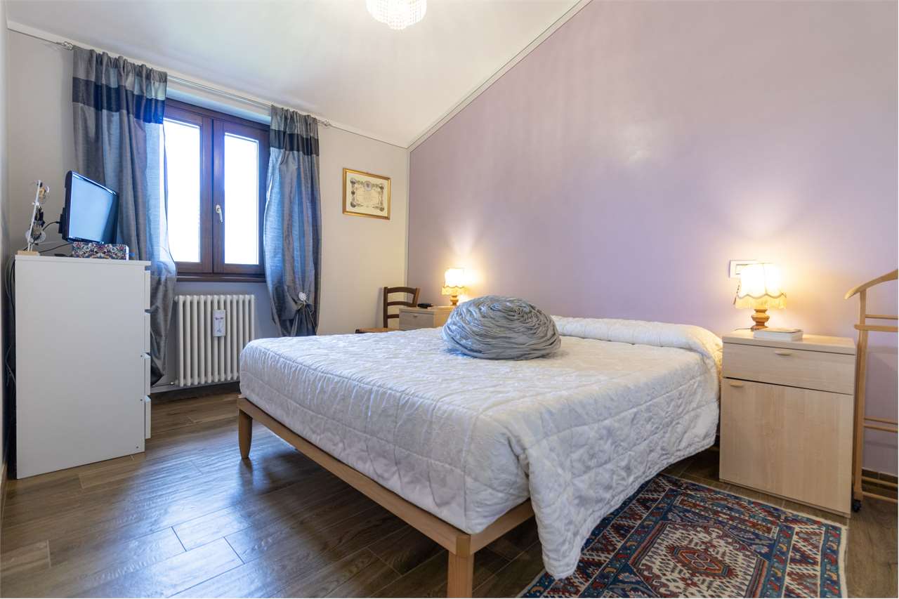 Dimora di charme in casale storico del XVIII secolo con giardino privato e garage — di prestigio in vendita a Spoleto — anteprima 94