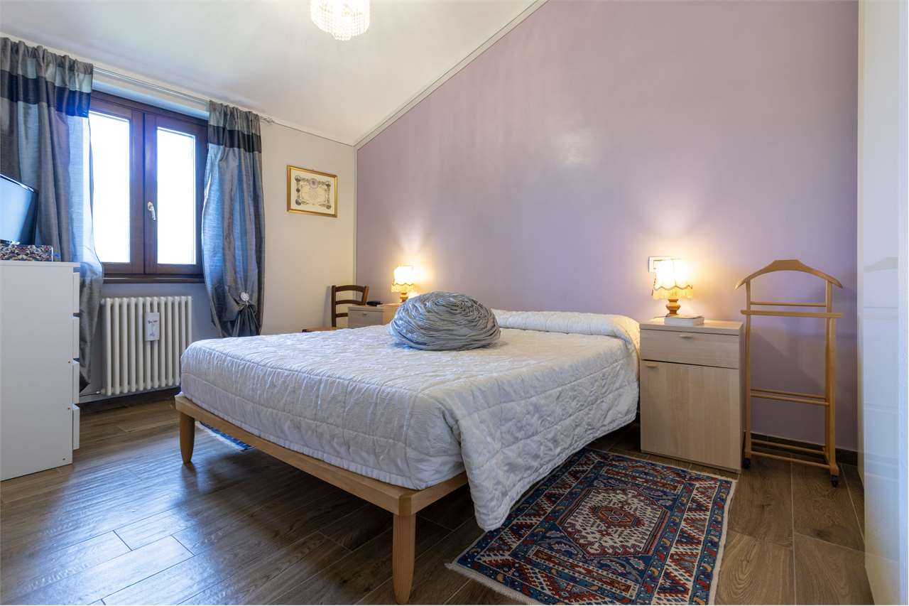 Dimora di charme in casale storico del XVIII secolo con giardino privato e garage — di prestigio in vendita a Spoleto — anteprima 95
