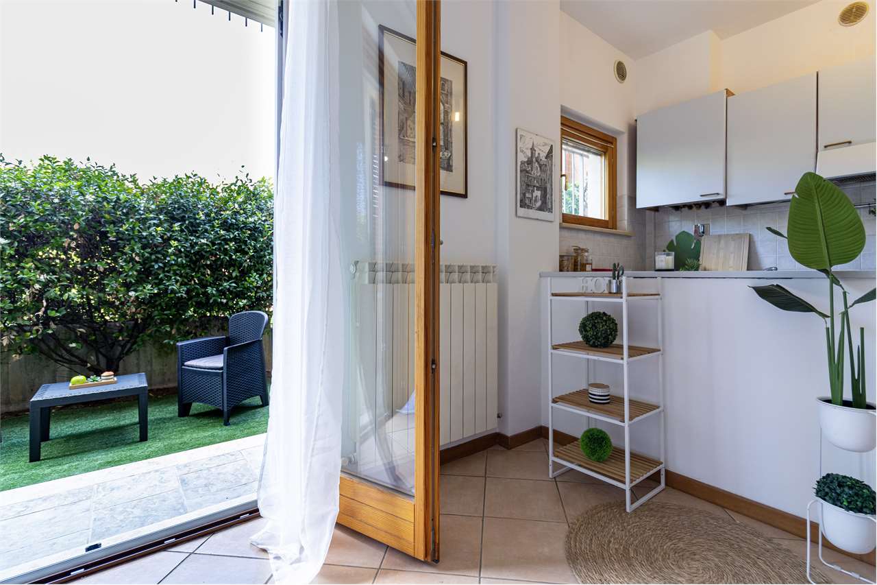 Bilocale con giardino privato in palazzina moderna — Appartamento in vendita a Spoleto — anteprima 19
