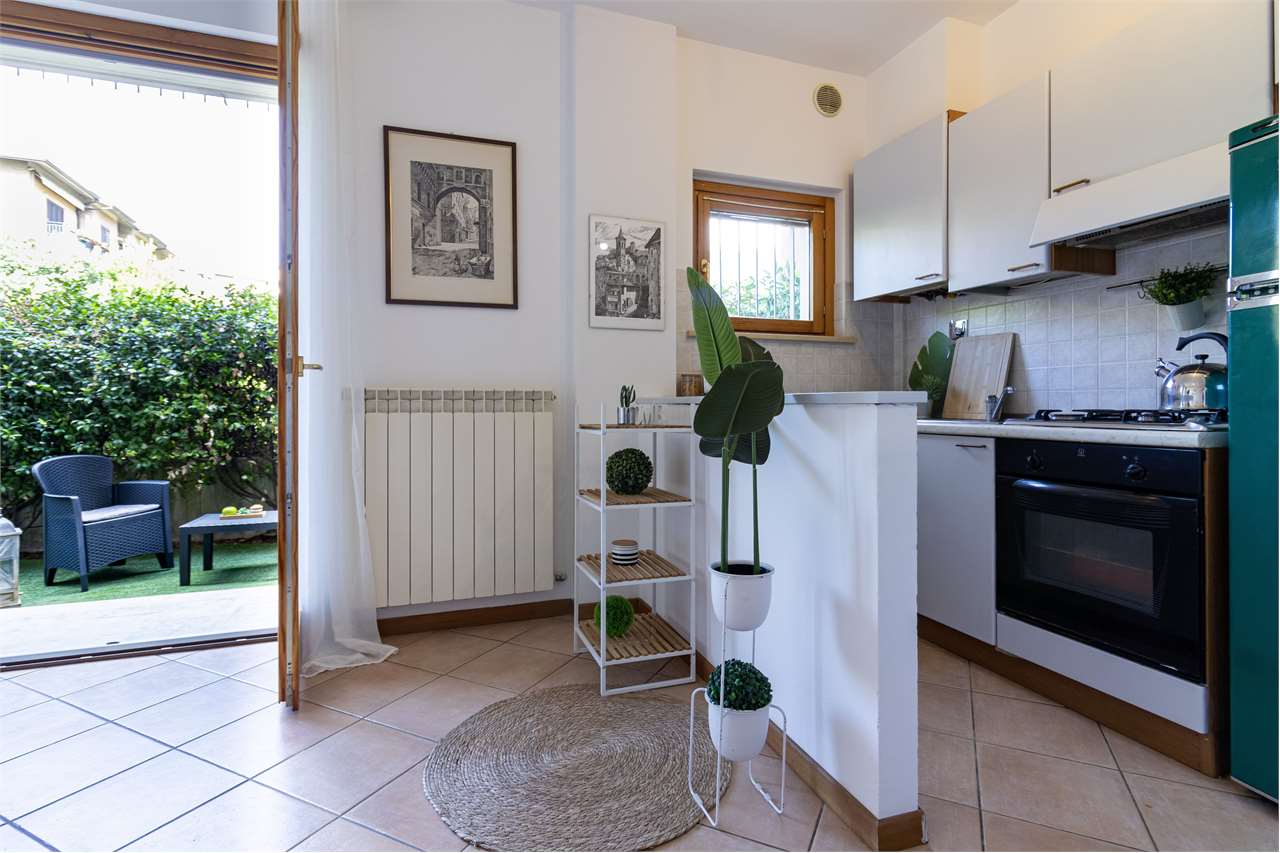 Bilocale con giardino privato in palazzina moderna — Appartamento in vendita a Spoleto — anteprima 34