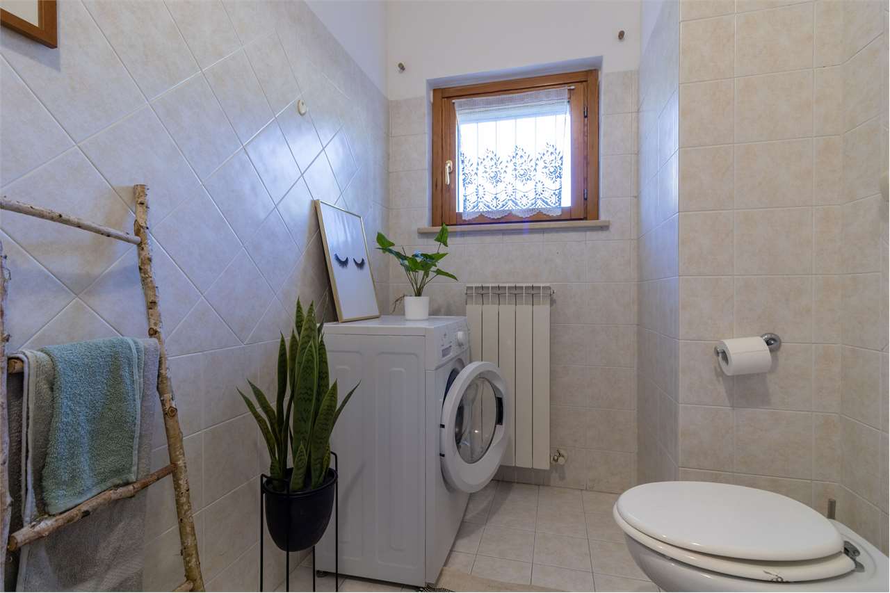 Bilocale con giardino privato in palazzina moderna — Appartamento in vendita a Spoleto — anteprima 56